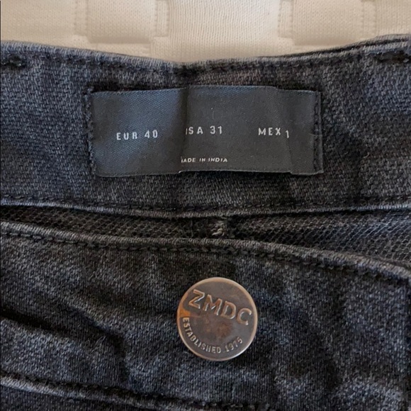 Zara men’s vintage jeans - Picture 3 of 6
